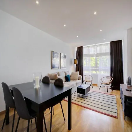 Casa Valentunana - Downtown - Pass The Keys Апартаменты *