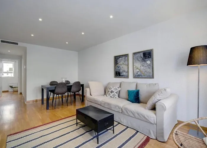 Casa Valentunana - Downtown Marbella - Pass The Keys Apartman *
