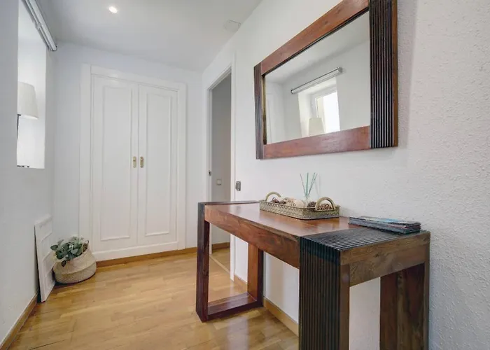 Casa Valentunana - Downtown Marbella - Pass The Keys Apartman *